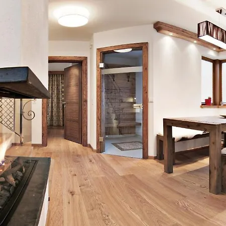 Alpenchalet Bruecke Mayrhofen Room photo