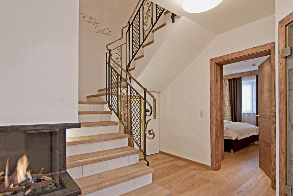 Alpenchalet Bruecke Chalet