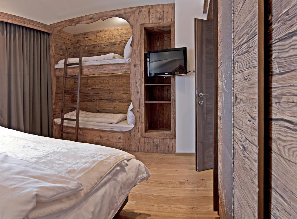 Alpenchalet Bruecke Chalet *