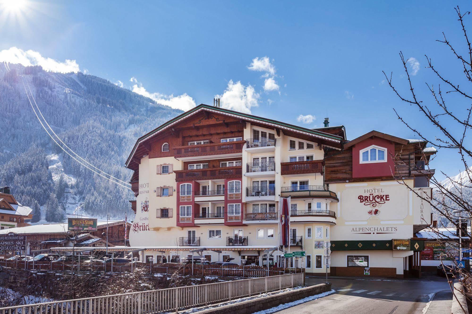 Alpenchalet Bruecke Mayrhofen